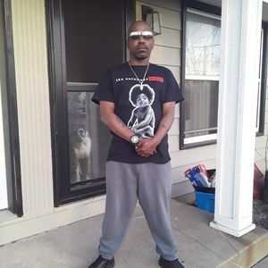 Meet your Posher, Jerome